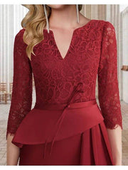 Sheath / Column Mother of the Bride Dress Elegant Jewel Neck Knee Length Lace Stretch Fabric 3/4 Length Sleeve with Ruffles Side-Draped - RongMoon