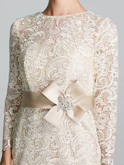 Sheath / Column Mother of the Bride Dress Floral Jewel Neck Knee Length Lace 3/4 Length Sleeve with Lace Sash / Ribbon 2022 / Illusion Sleeve - RongMoon