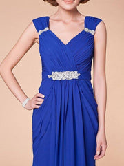 Sheath / Column Mother of the Bride Dress Sparkle & Shine V Neck Floor Length Chiffon Sleeveless with Criss Cross Beading Draping - RongMoon