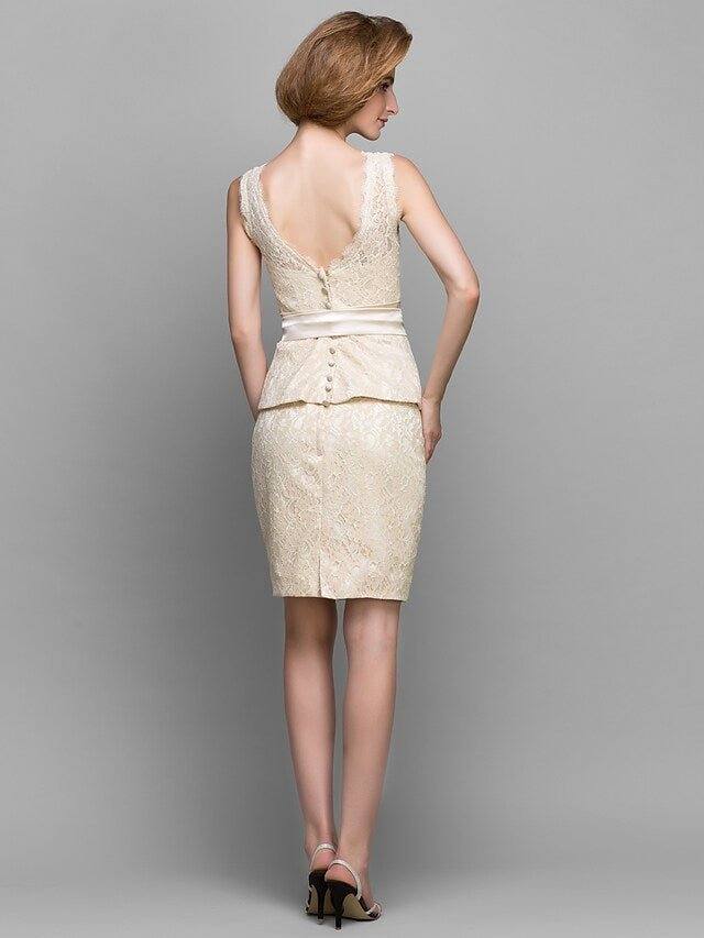 Sheath / Column Mother of the Bride Dress Vintage Inspired Scoop Neck Short / Mini Lace Sleeveless with Lace - RongMoon