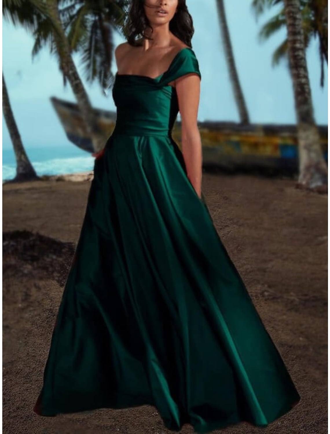 A-Line Bridesmaid Dress Strapless Sleeveless Vintage Floor Length Satin with Pleats / Solid Color - RongMoon