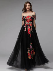 A-Line Prom Dresses Floral Dress Wedding Guest Floor Length Sleeveless Off Shoulder Lace Over Tulle with Embroidery Appliques
